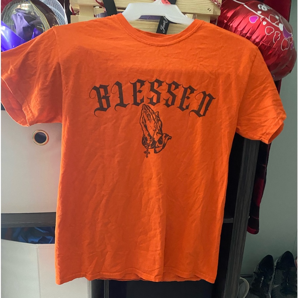 Women shirt